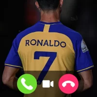 Llamar y chatear con Ronaldo